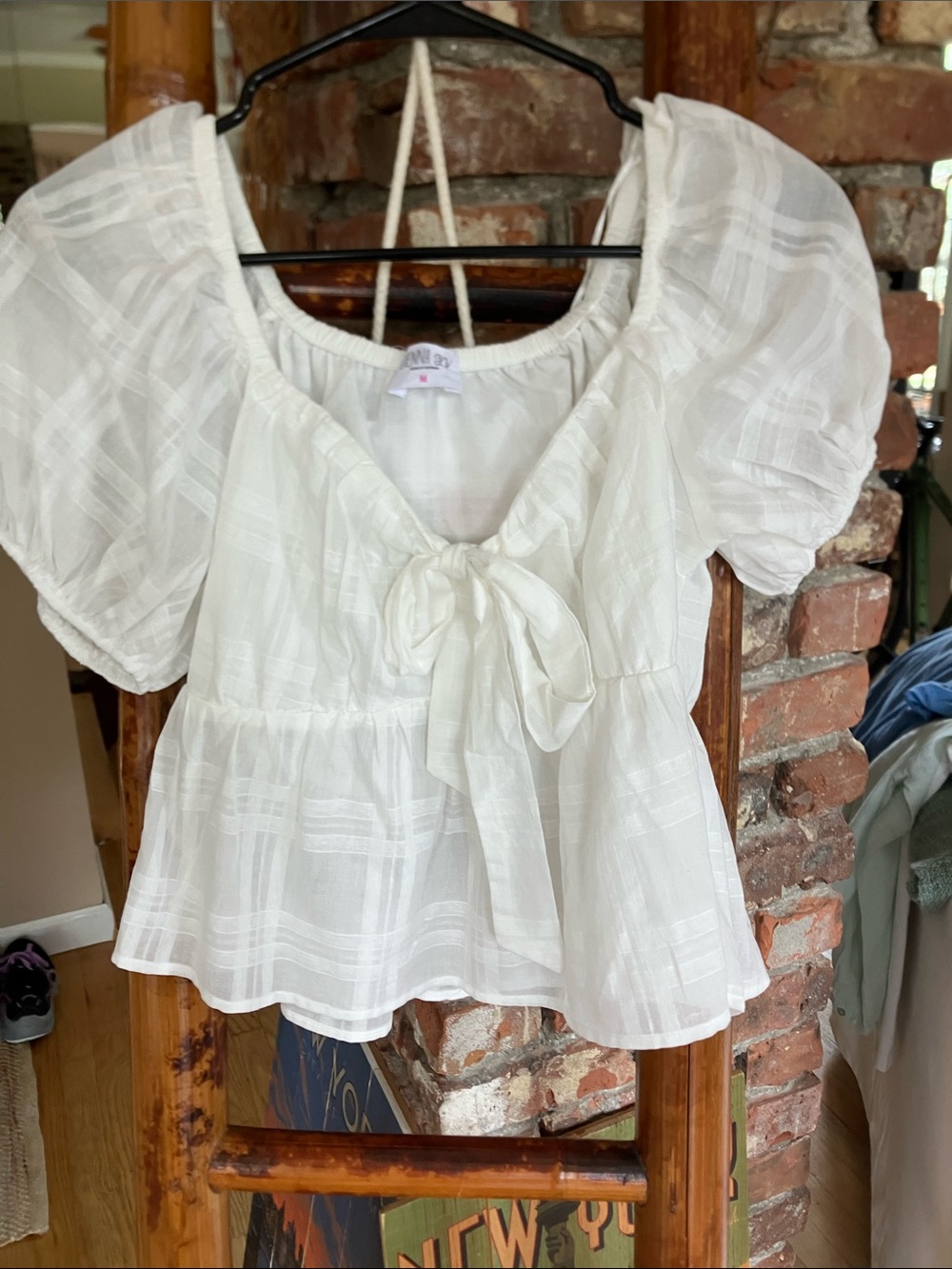 Sienna Sky Medium White Tie-Front Puff Sleeve Blouse